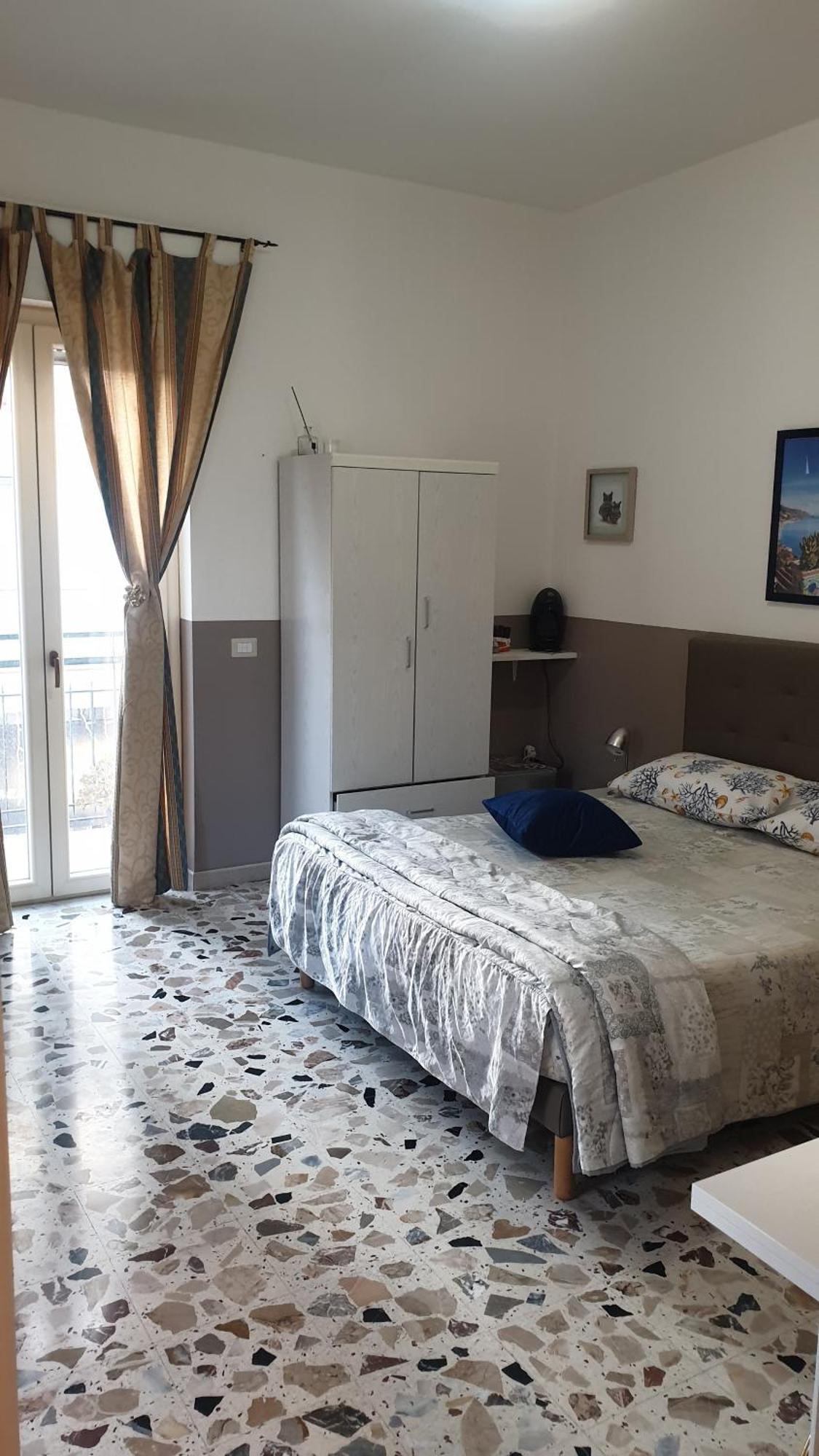 I Mori In Campidoglio Affitta Camere SantʼAgata di Militello Eksteriør bilde